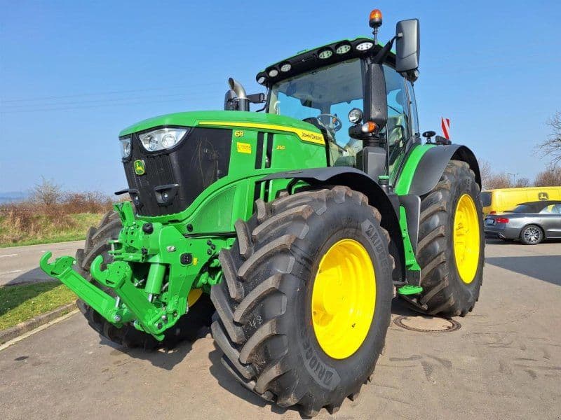 John Deere 6R 250