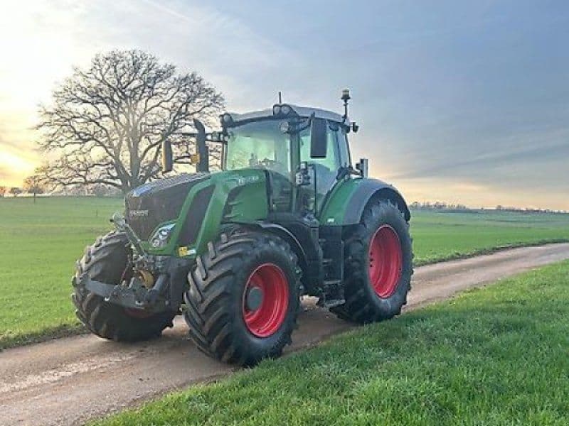Fendt 828 Vario S4 ProfiPlus