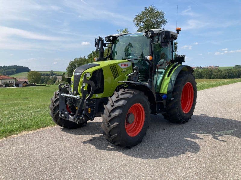 Claas Arion 420