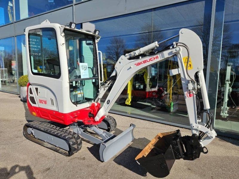 Takeuchi TB 216
