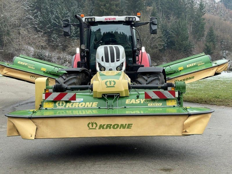 Krone EasyCut F 320 CV geschoben