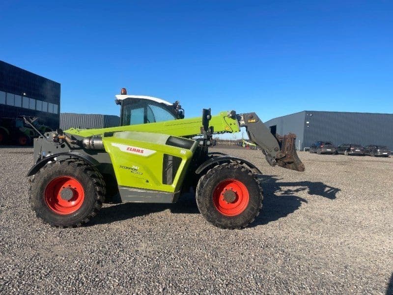Claas Scorpion 741 Varipower