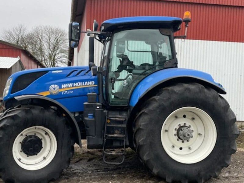 New Holland T7.270
