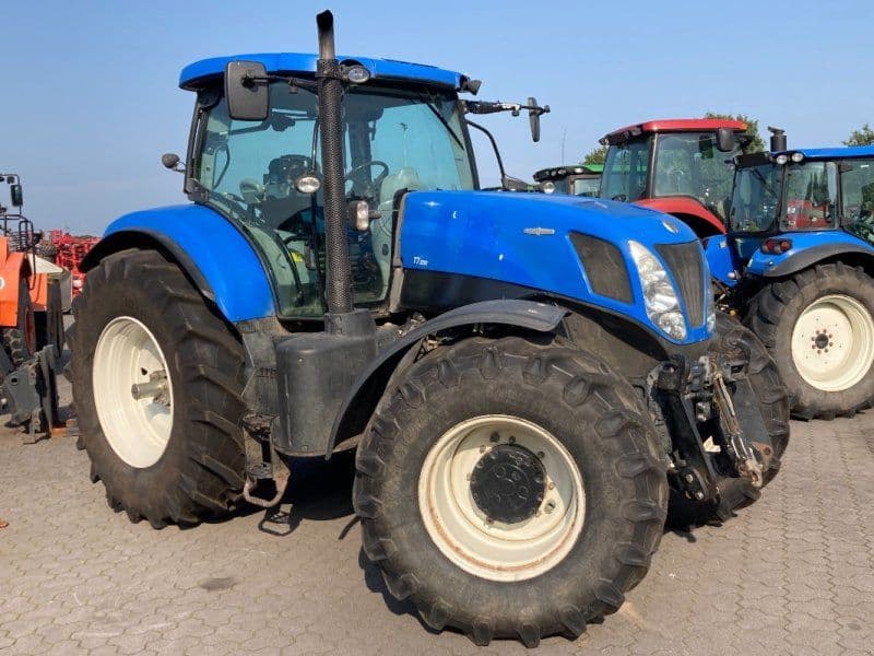 New Holland T 7.250 Auto Command