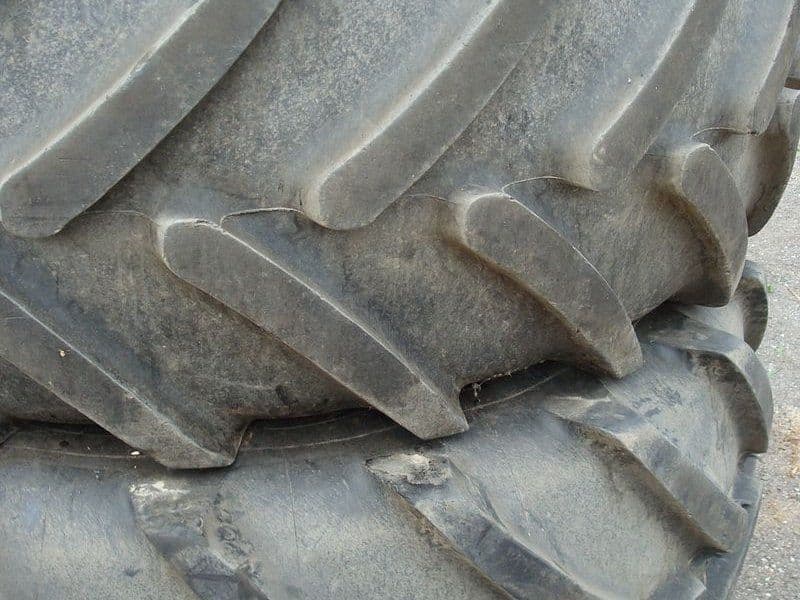 Michelin 600/65R38 + 480/65R28 Multibib