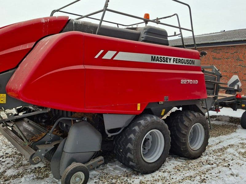 Massey Ferguson 2270 XD