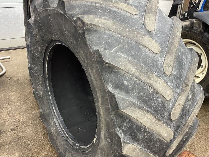 Michelin Match Bib 600/65R28