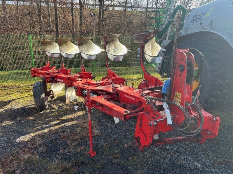 Pöttinger Servo 5-Schar