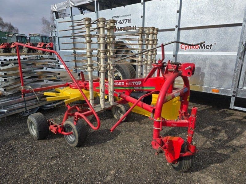 Pöttinger TOP 380 N Schwadkreisel
