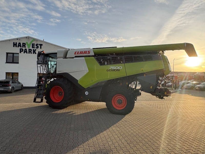 Claas LEXION 7500
