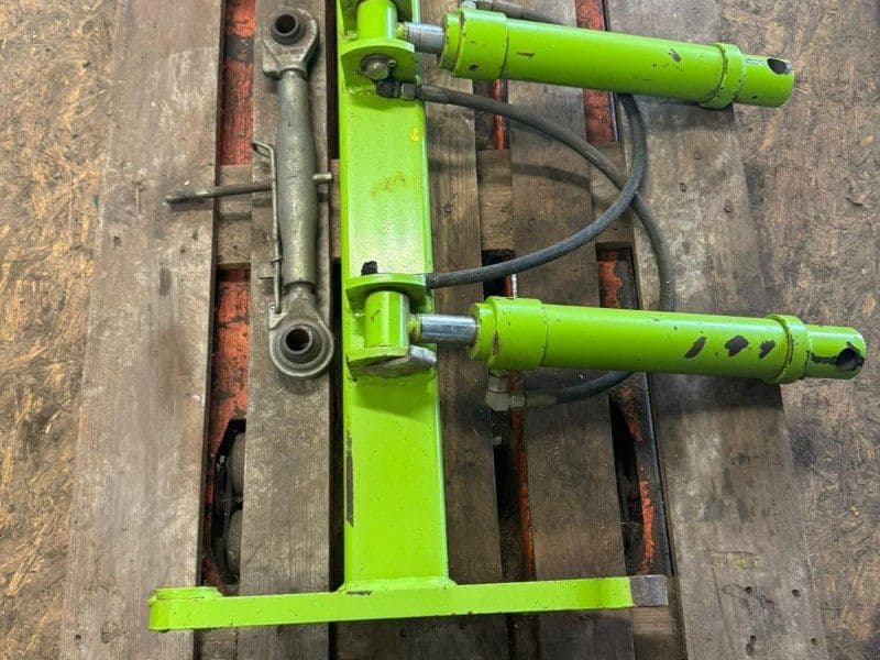 Claas Zwischenadapter Schubrahmen Mähwerk Disco 8550