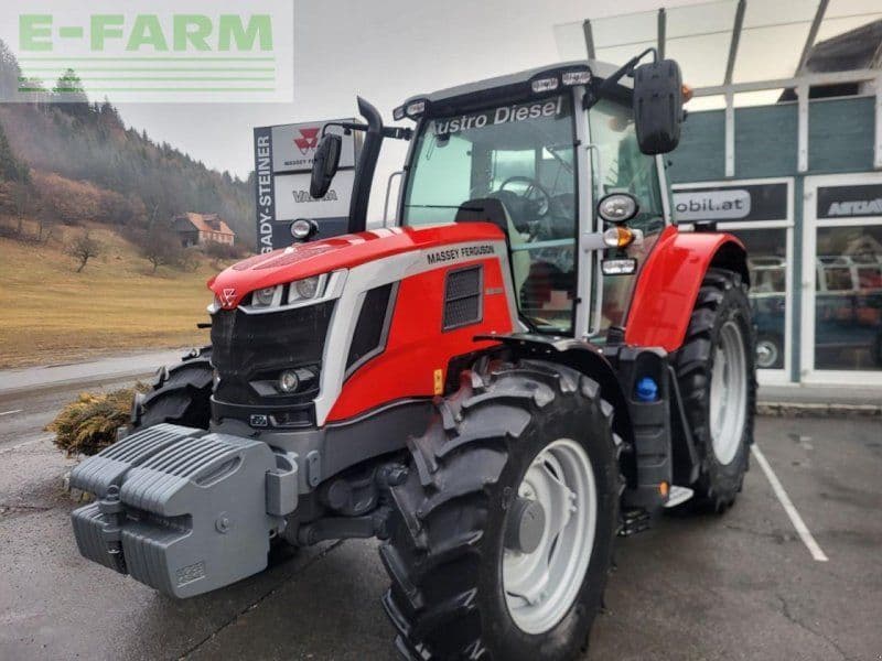 Massey Ferguson 6s.135 dyna-6 essential
