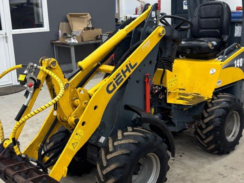 Gehl AL140