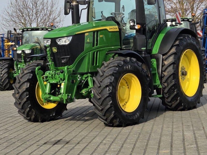 John Deere 6R250 mit FKH/ Garantie 2028