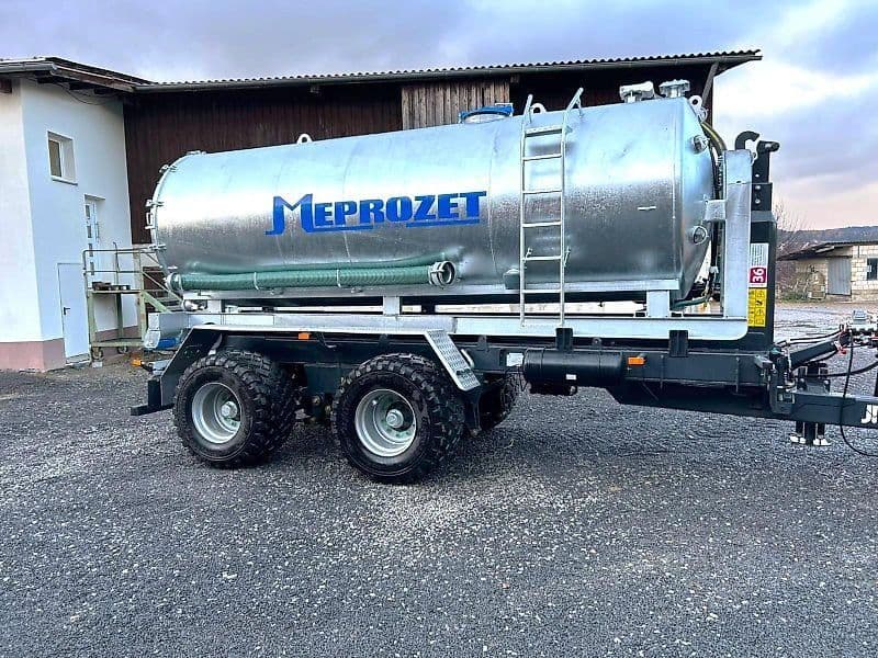 Meprozet Multilift Hakenlift-Güllefass 14000 l