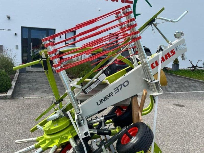 Claas Liner 370 Tandem / NEU
