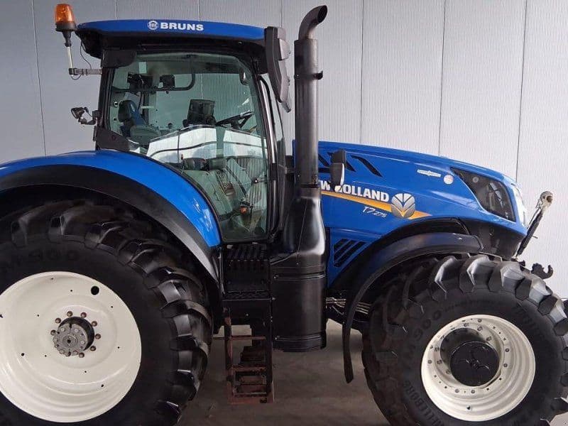 New Holland T 7.275