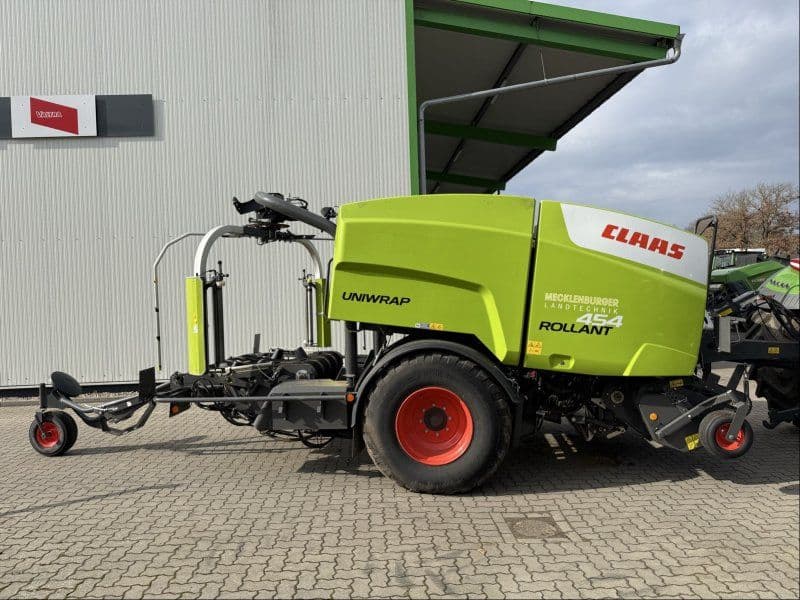 Claas Rollant 454 Uniwrap