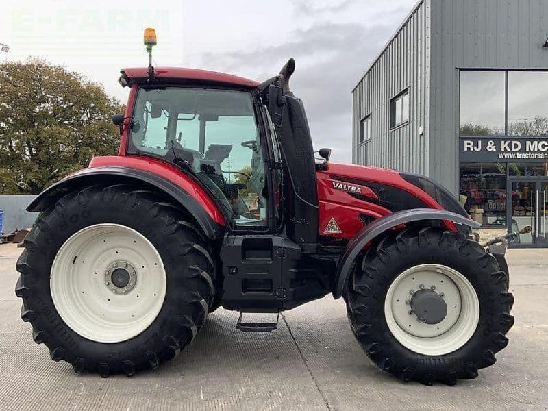 Valtra t254 versu  (st24771)
