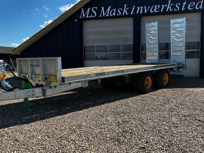 Joskin Wago loader 8000