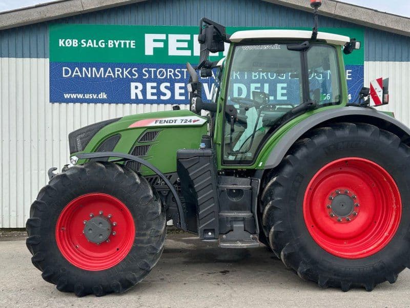 Fendt 724 Vario S4 Profi Plus