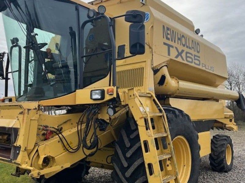 New Holland TX 65 plus