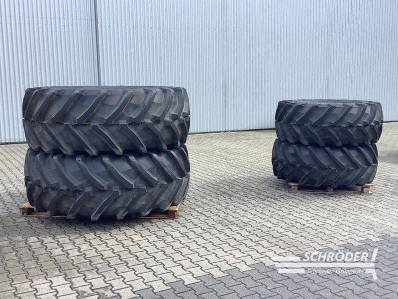 Valtra TRELLEBORG 600/70 R28 + 710/70 R42