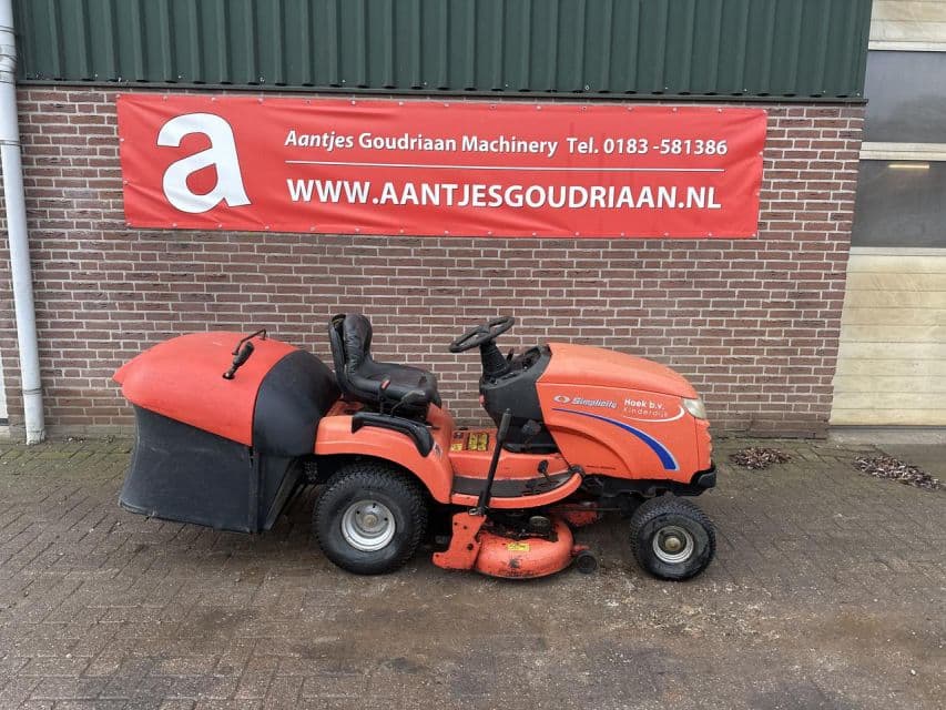 Gazon maaier met opvangbak