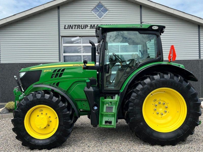 John Deere 6135R Krybegear, frontlift, TLS Affjedret foraksel og affjedret