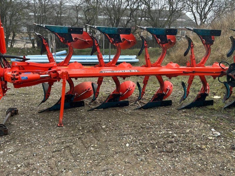 Kuhn Vari-Master 153 5E NSH med T-underplove