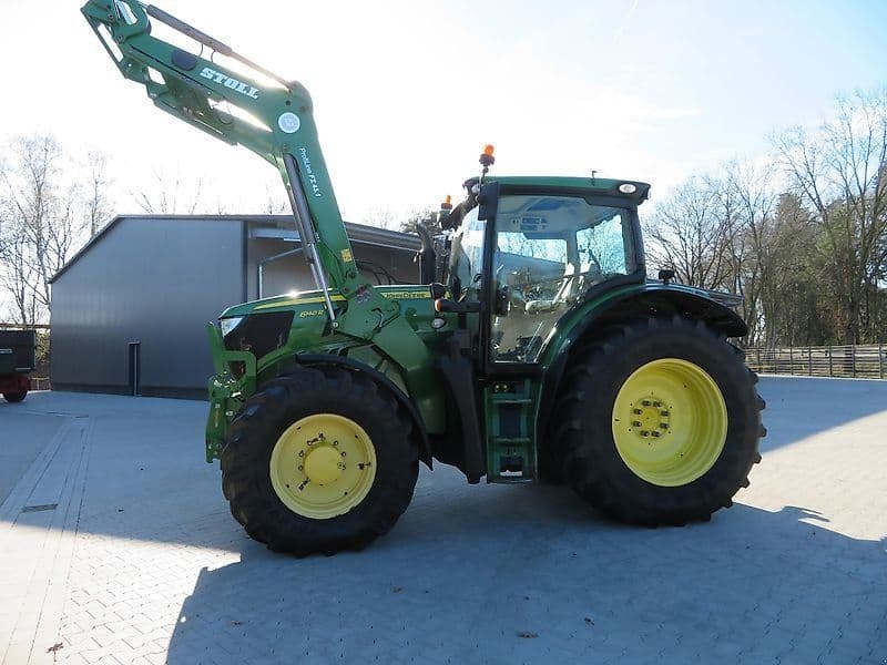 John Deere 6140R PowrQuad Plus, (Schaltgetriebe). Stoll Frontlader, 6 Zylin