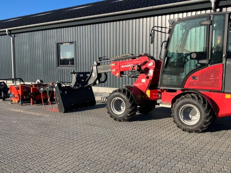 W1650CT BERNARDS W1650CT kun 46 timer Kommune maskine