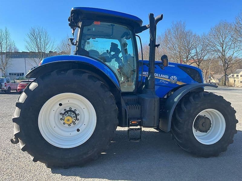 New Holland T7.230 AC