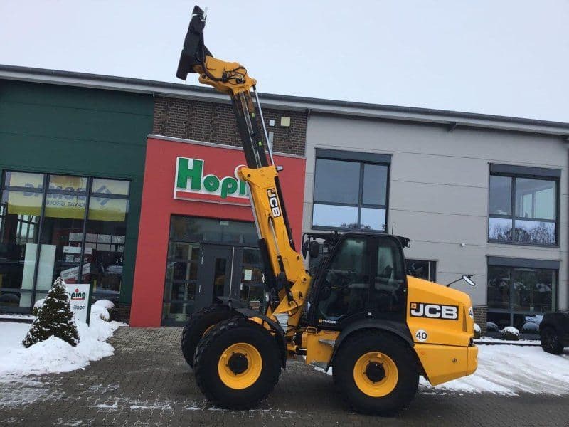 JCB TM320