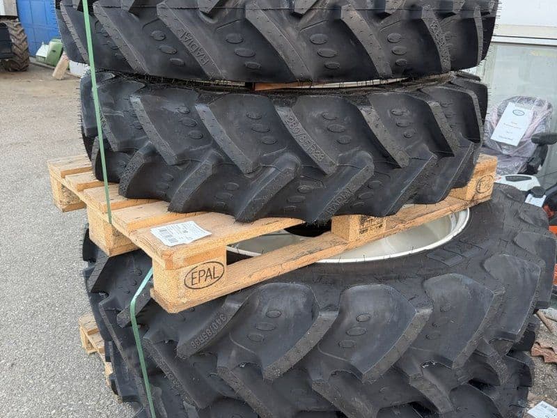 BKT Pflegeberifung Steyr, Case,  Holland T5