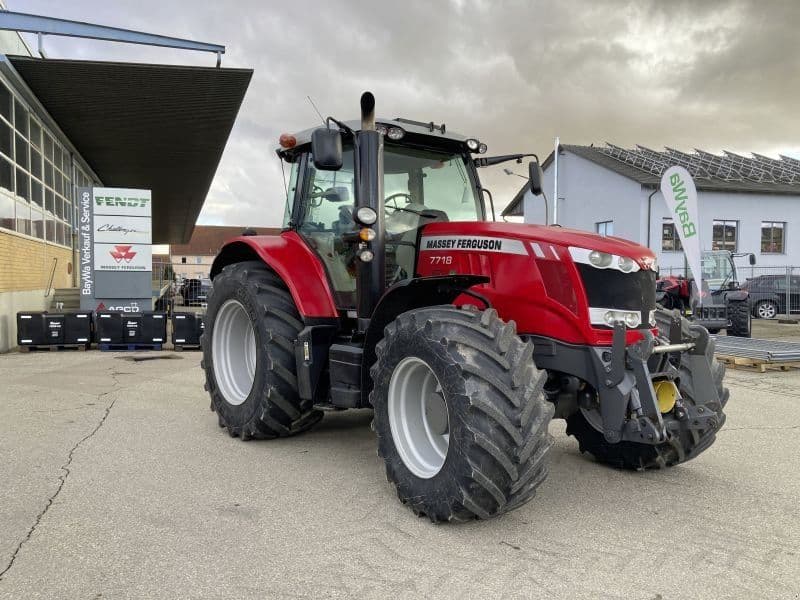 Massey Ferguson 7718 DYNA-VT CLUSIVE