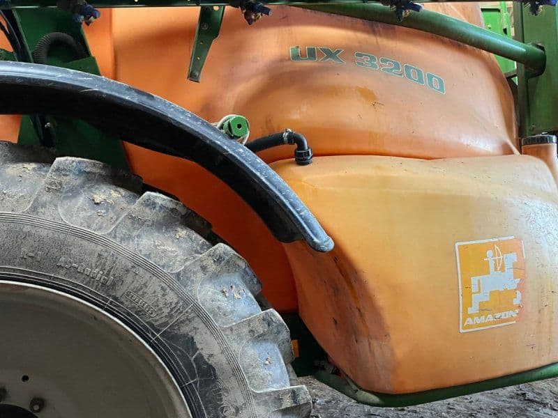 Amazone UX 3200-- SÆLGES SOM ENGROS FOR KUNDE--