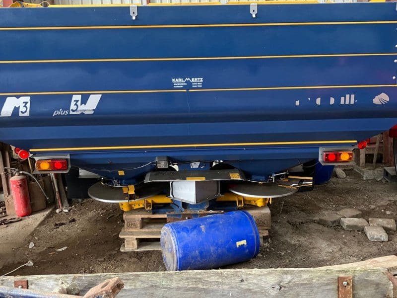 M3W-- SÆLGES SOM ENGROS FOR KUNDE--