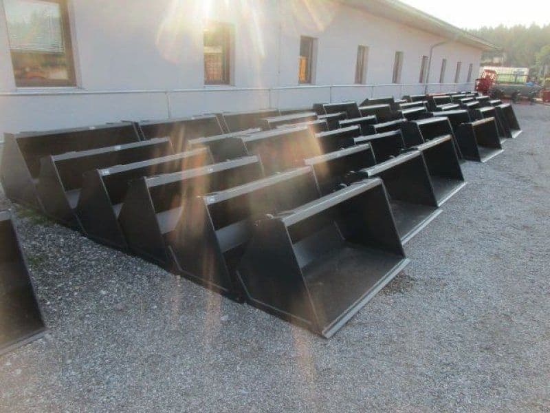 Diverse Frontlader/Lader Anbaugeräte