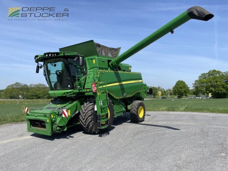 John Deere T560i HillMaster