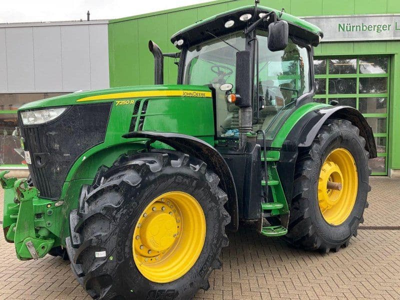 John Deere 7250R