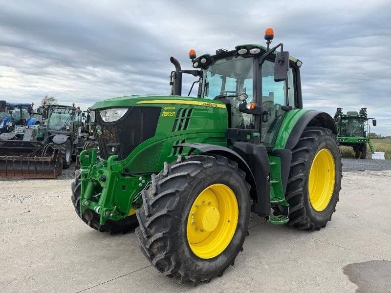 John Deere 6195M