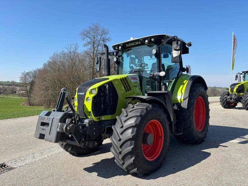 Claas Arion 550
