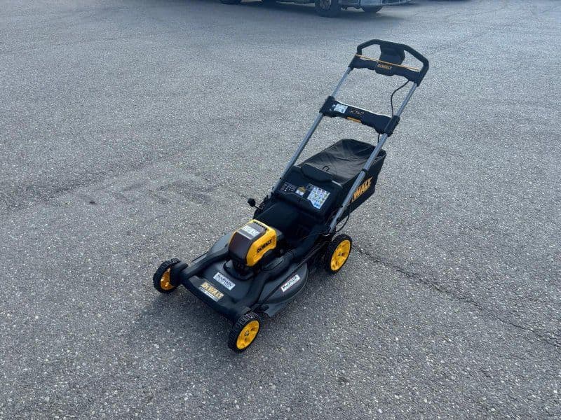 Rasenmäher Dewalt 500