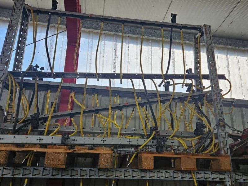 Amazone UX-4200 Special Schleppschlauchverband