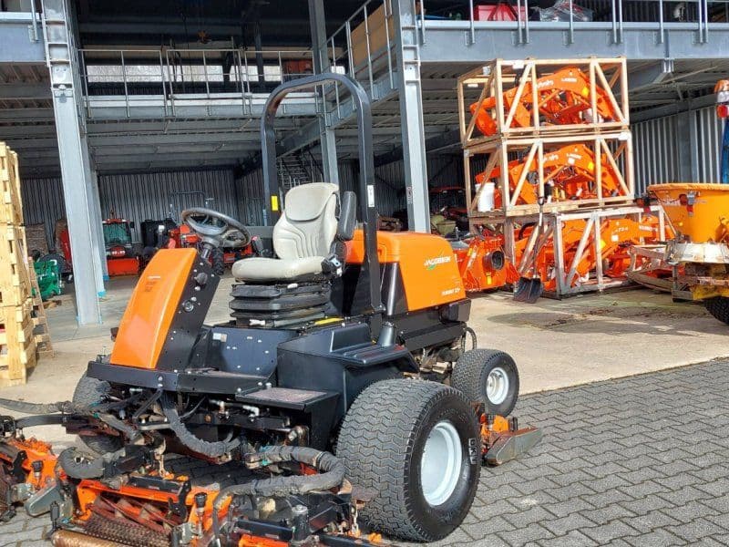 Jacobsen Fairway 305-4WD