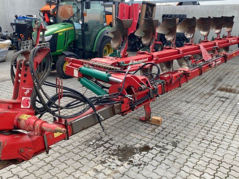 Kverneland PB100 7-furet