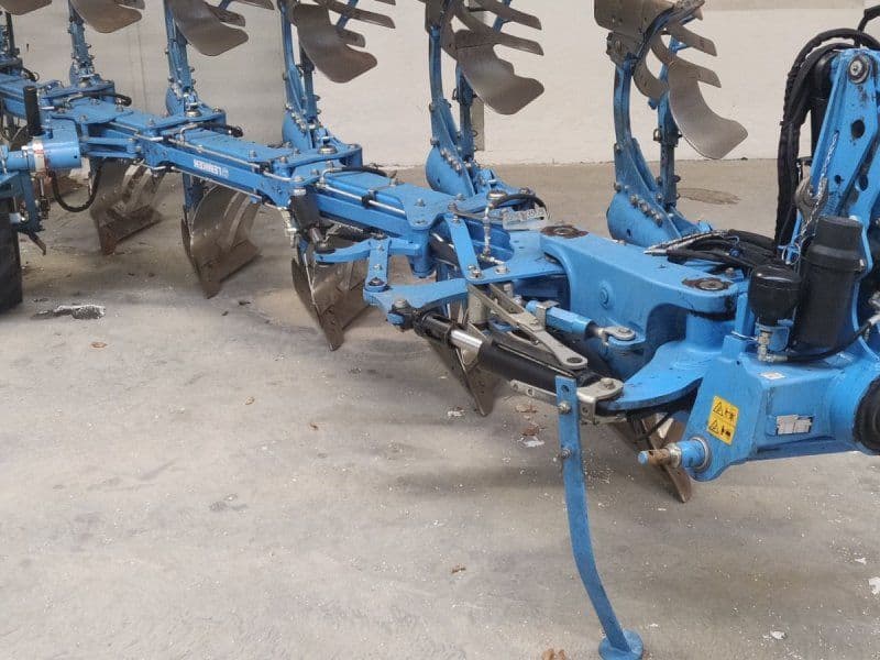 Lemken JUWEL 10M 6 furet  Met flot Gårdplov kun 1200 ha