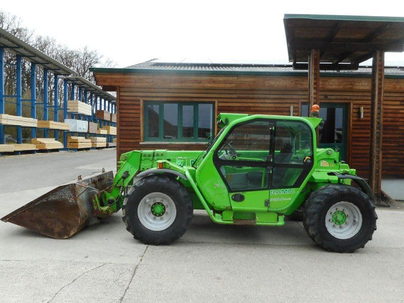 Merlo P28.8 ( 2,8t 8m ) 40km/h ( 2x2 Meter )