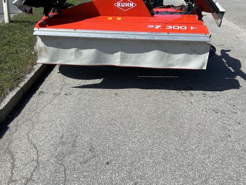 Kuhn PZ 300F